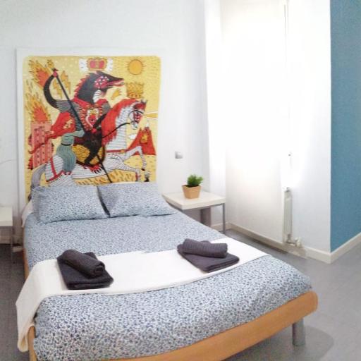 Dos Torres Bilbo Puerta del Carmen, undefined