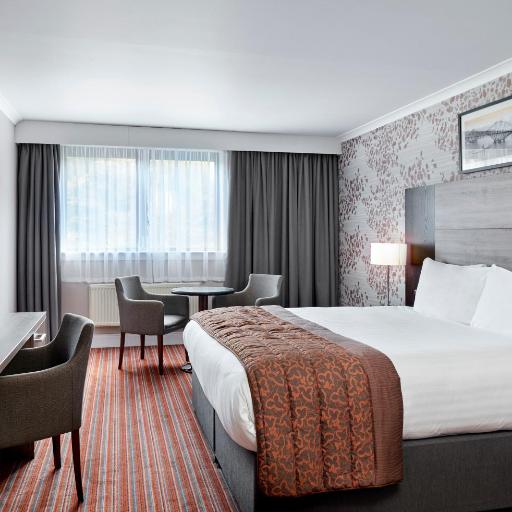 Leonardo Edinburgh Murrayfield, undefined