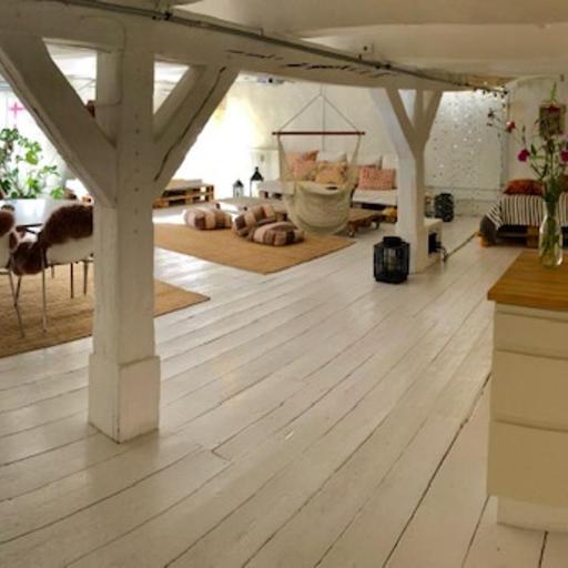 A Charming and Beautiful Oasis in the Heart of Copenhagen, undefined