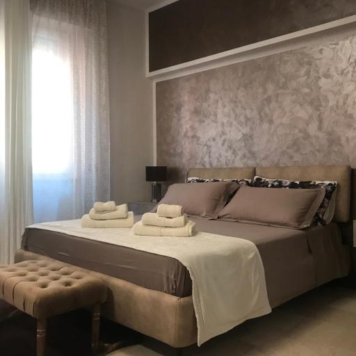 via roma 12 VERONA, undefined