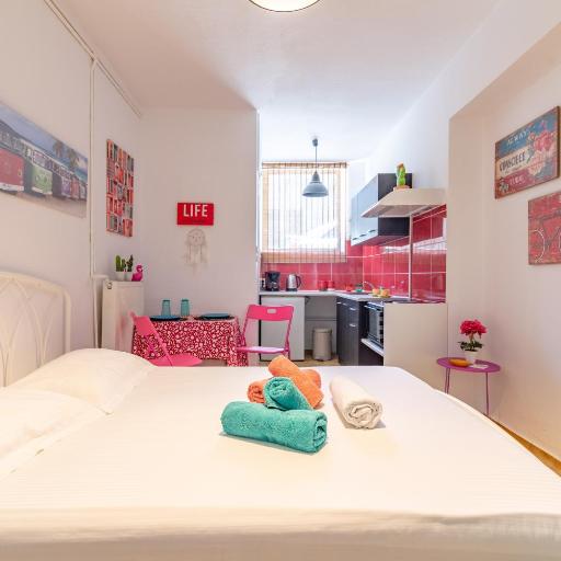 Cozy Studio near Downtown, undefined