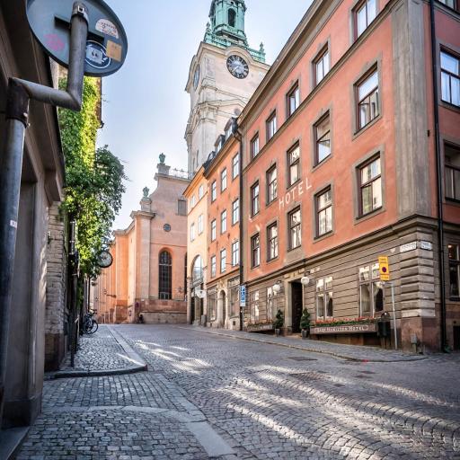 Lady Hamilton Hotel, undefined