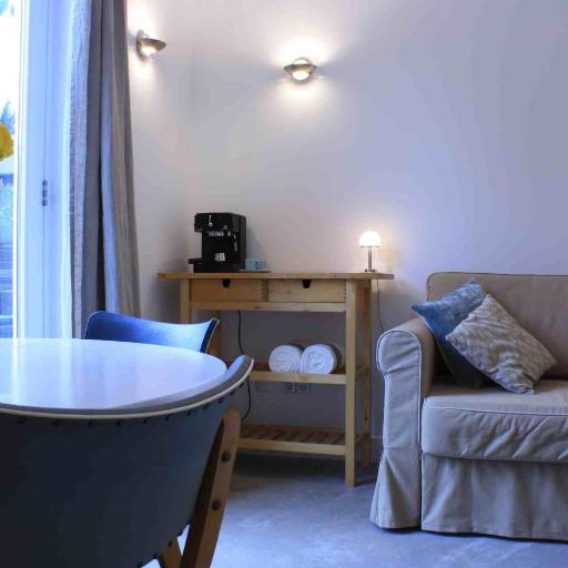 Arnhem Studios, undefined