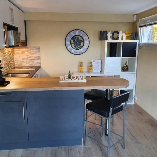 Le Petit Beurre de cacahuète et Le Poivre et Sel, undefined