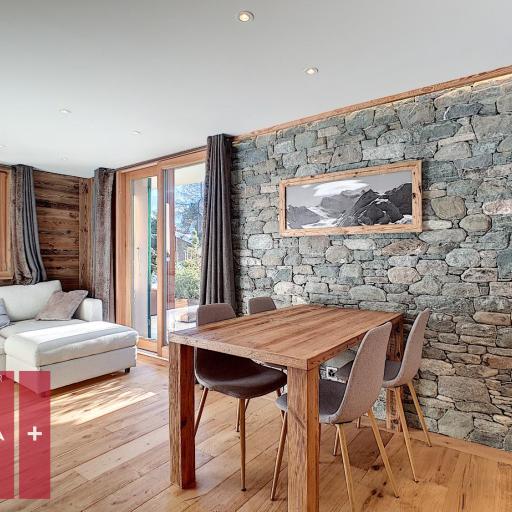 Erika 012, undefined