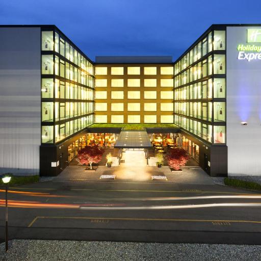 Holiday Inn Express Zürich Airport by IHG, undefined