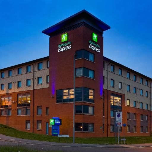 Holiday Inn Express London Luton Airport by IHG, undefined