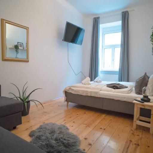 Cosy and Spacious Apartment in the heart of Innsbruck, undefined