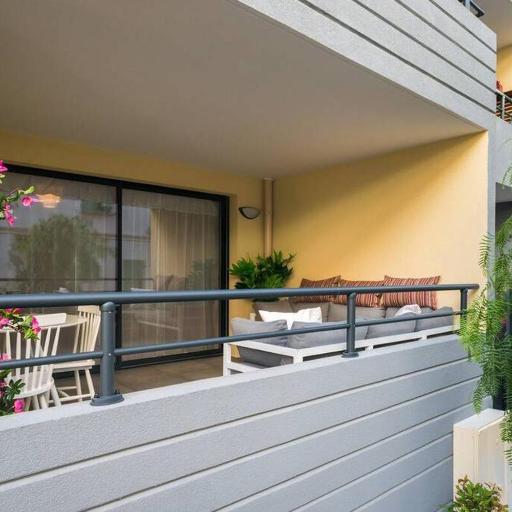 Studio NEUF - PORTES DE MONACO - Confort - Wifi - Clim, undefined