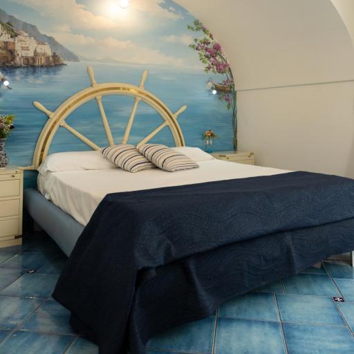 Scirocco - amazing flat with terrace in the Center, undefined