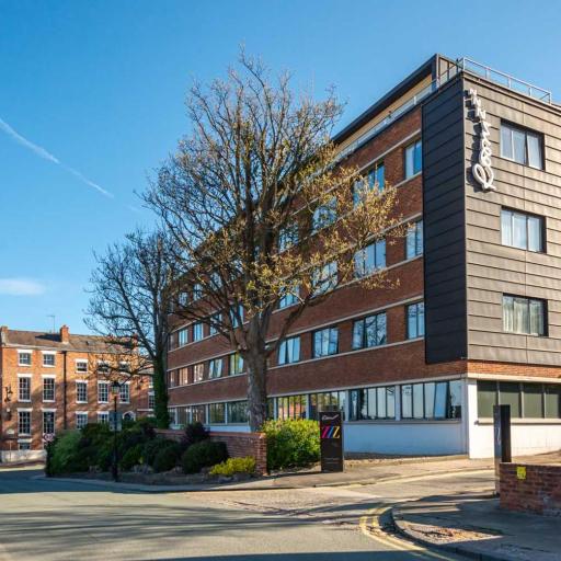 Roomzzz Chester City, undefined