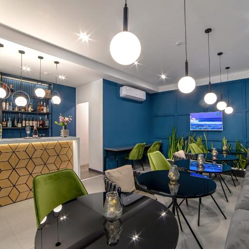 Benefice Hotel Yerevan-通緝, undefined