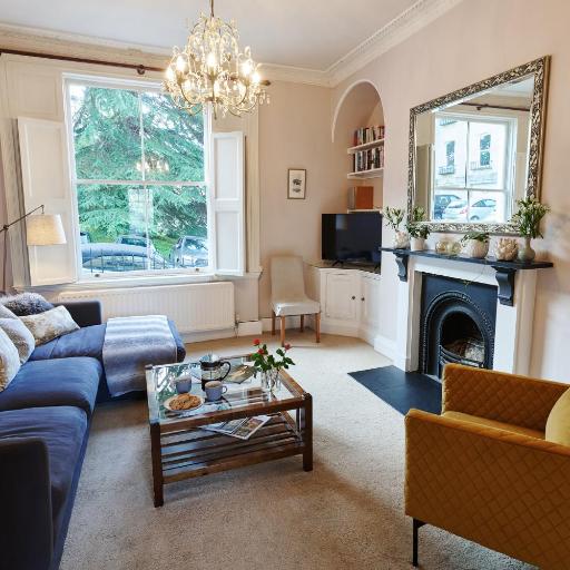 Southcot Place, Apartment With Garden, undefined