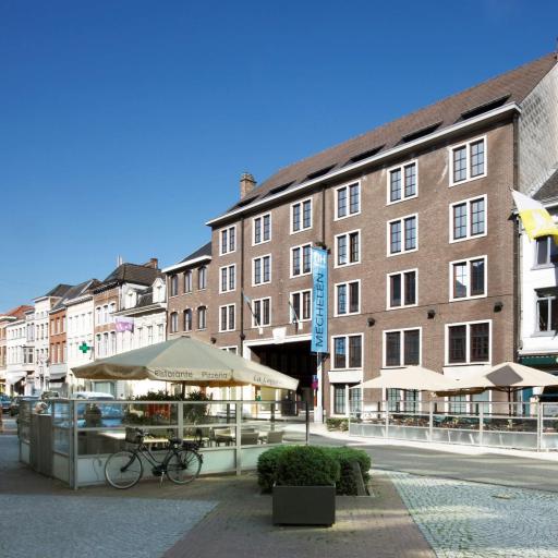 NH Mechelen, undefined
