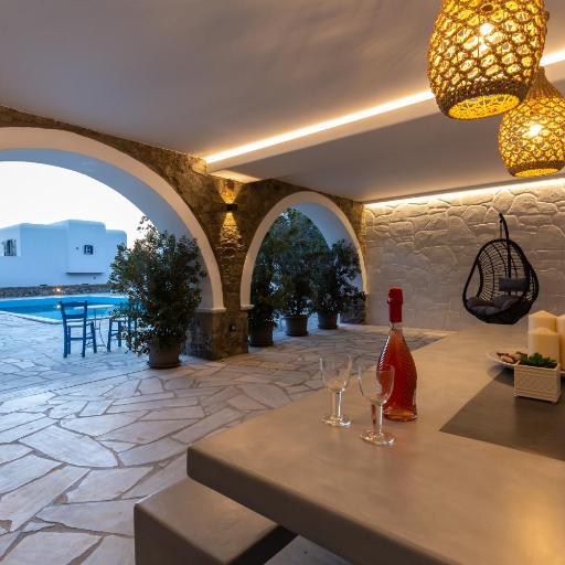 Callisti Mykonos Town with pool view and Calypso upper floor with sea view, undefined