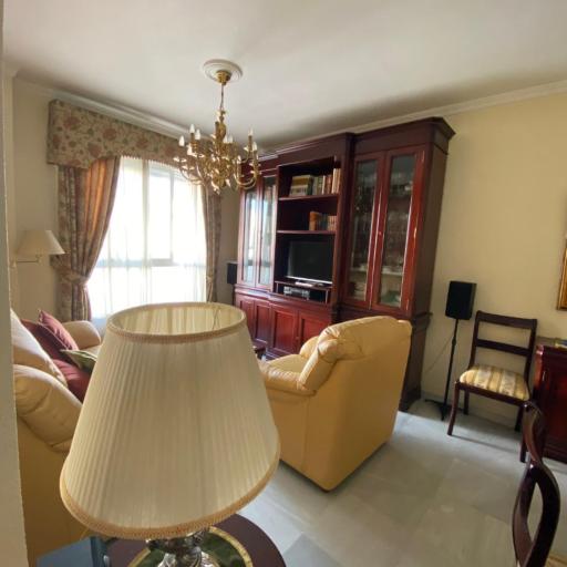 fantástico apartamento con parking avenida de cadiz, undefined