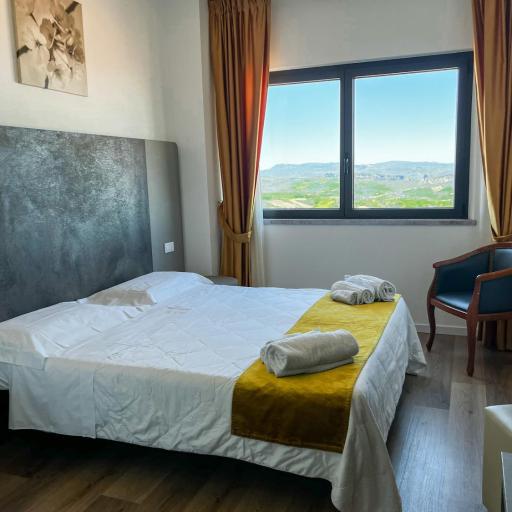 Hotel Joli, undefined