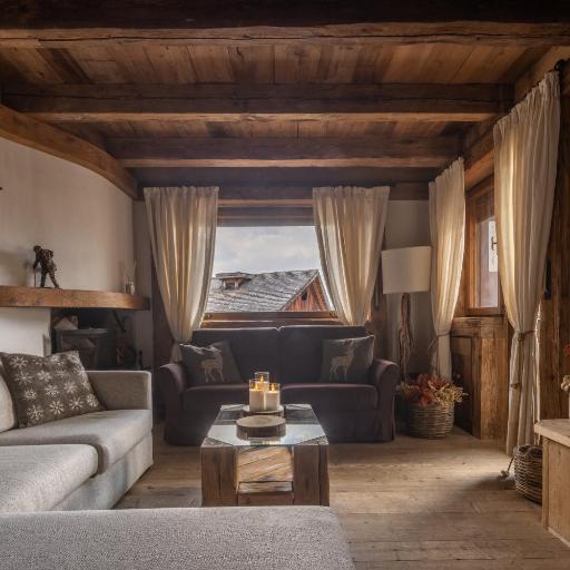 Cortina Lodge Stunning View R&R, undefined