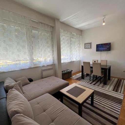 Jimmy's Apartment, undefined