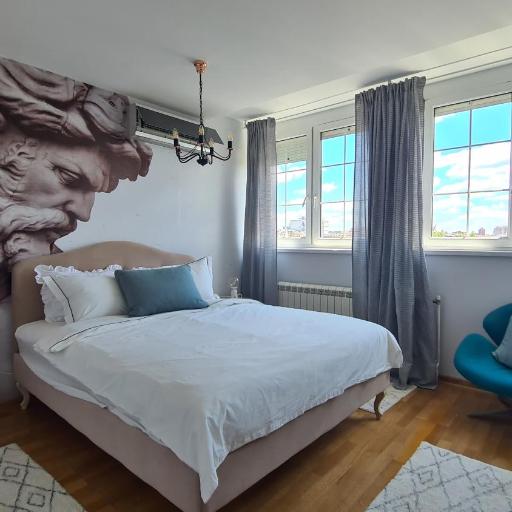 Zeus Nest Apartment, undefined