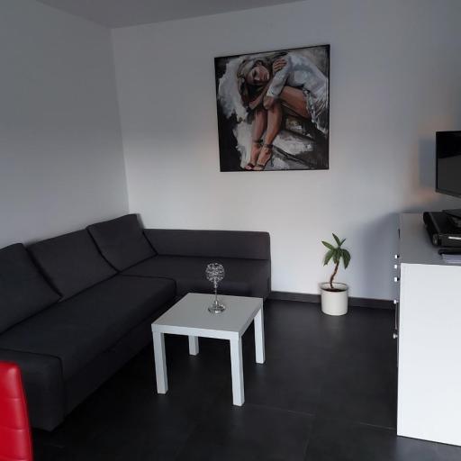 Several different rooms, newly furnished, in a new house in Vichten, undefined