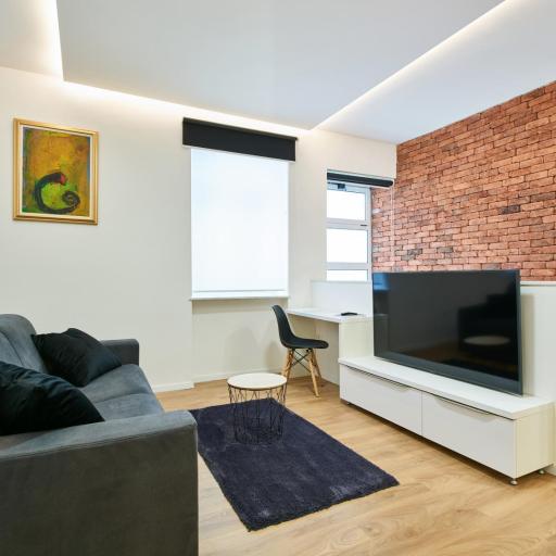 Bed of Roses APT 1, Luxury, Designer decorated, undefined