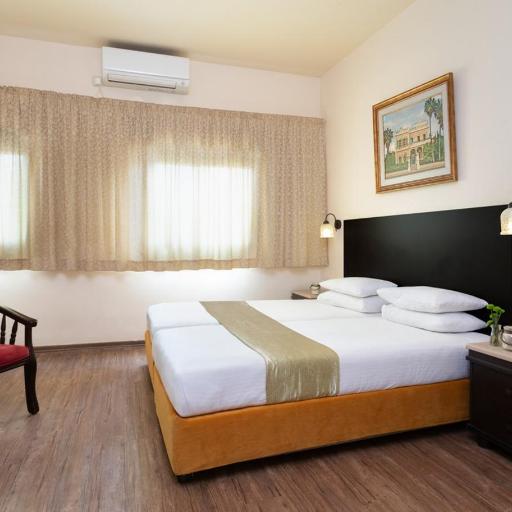 A Little House In Rechavia, undefined