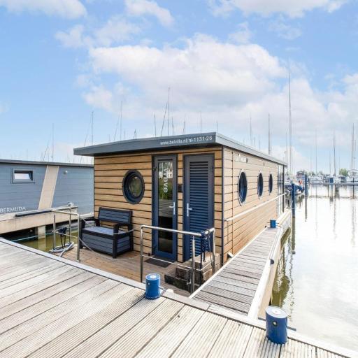 Houseboat in Volendam Marina, undefined