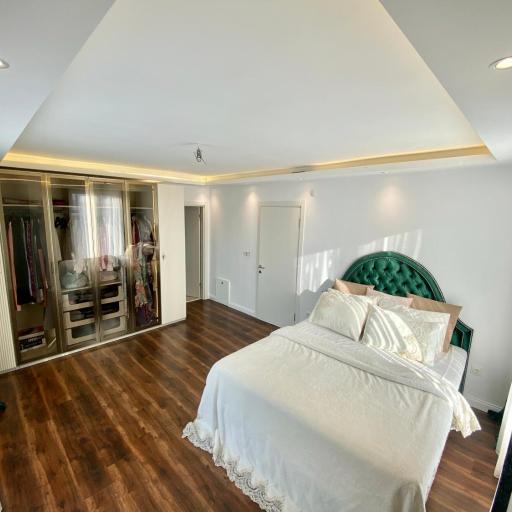 Wonderful Villa Airport 5 minutes, undefined