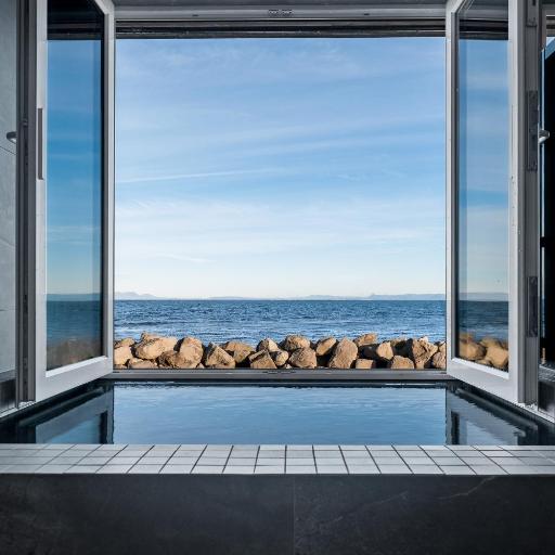 Bay View Apartments, undefined