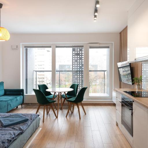 Golden apartmentsIsok15I2, undefined
