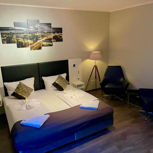 ALFA Hotel, undefined