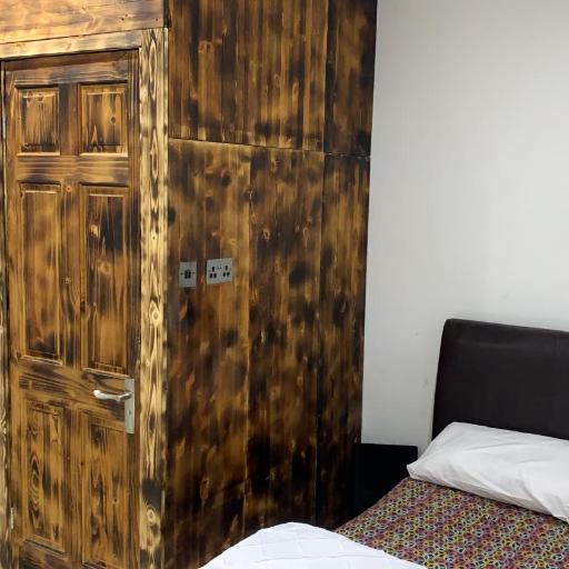 Happy house, undefined