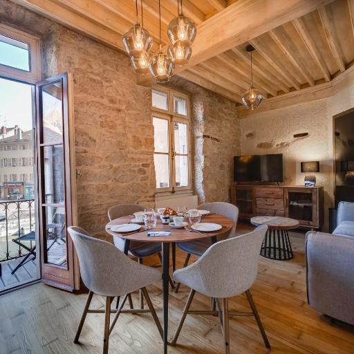 Le Balcon Perrière I - Charming apartment with direct view of the Thiou, undefined