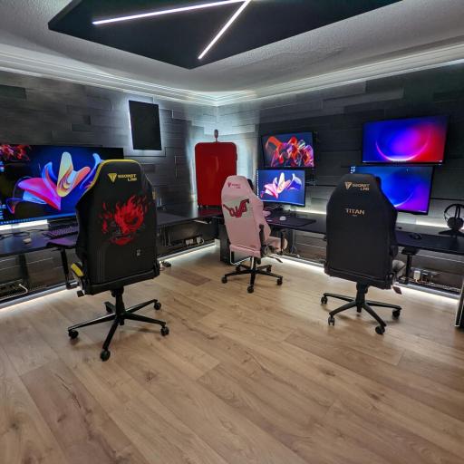 Smart Luxury - Gaming Arena, Gym, Sauna and Jacuzzi, undefined