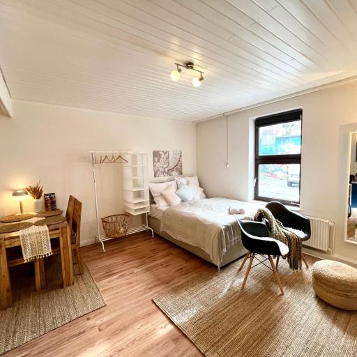 Gemütliches Apartment im Viertel mit Flair - Zentral, undefined