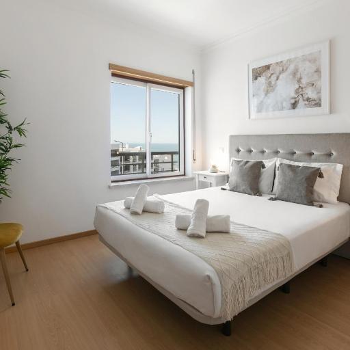 Green Hill, undefined