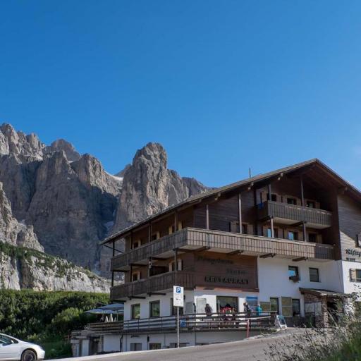 Alpin Hotel & Restaurant Frara, undefined