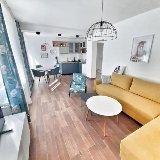 Home Apartment LUNA, undefined