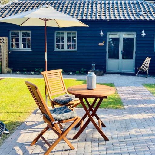 The BeeKeepers - Homely Luxurious Self Catering, undefined