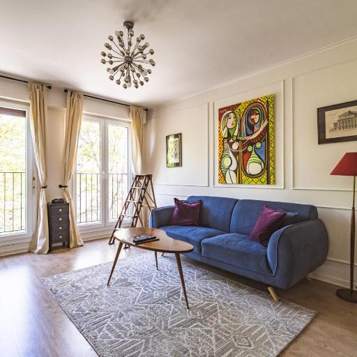 The Peregrines Nest, undefined