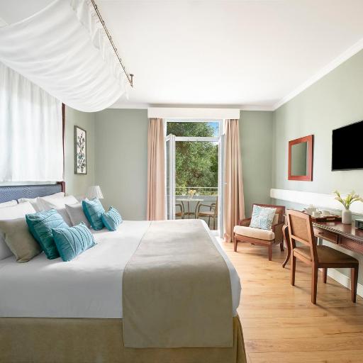 Rock Hotel, undefined