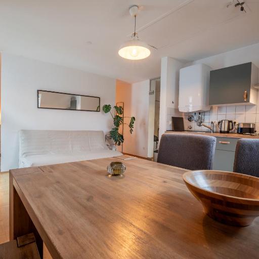 Apartment im Historischen Altbau am Marktplatz - Disney+, 300mb/s Internet, undefined