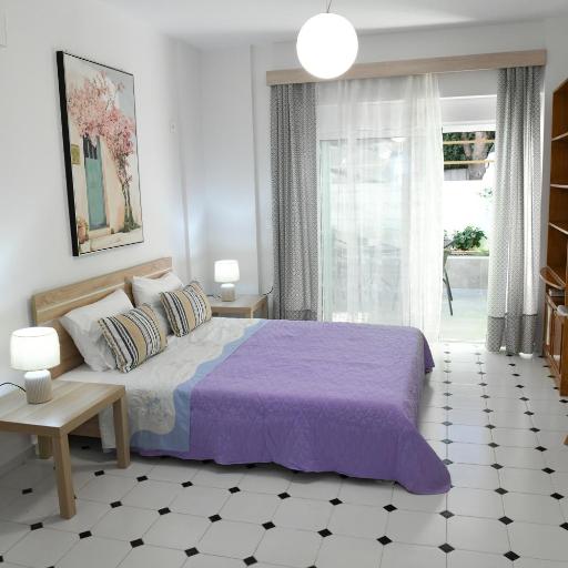 Evelyn's Cozy Apartment, undefined