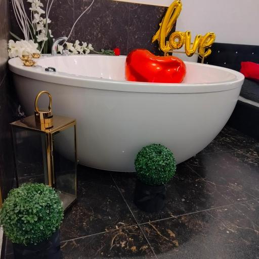 Apartament Złoty z Jacuzzi, undefined