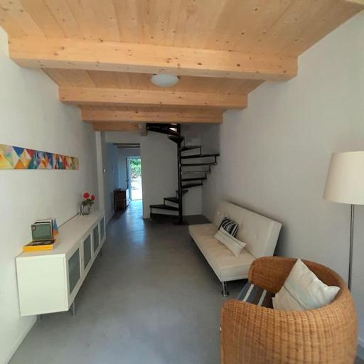 Casacciuga, luminosa e centrale casa con giardino, undefined