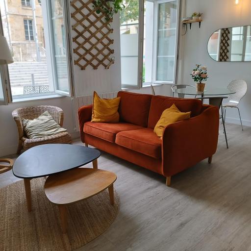 Duplex hypercentre avec parking, undefined