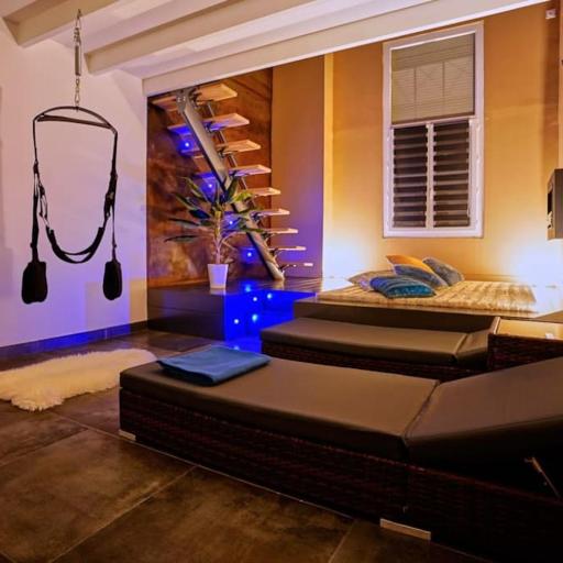 L'Eden d'Aphrodite, undefined