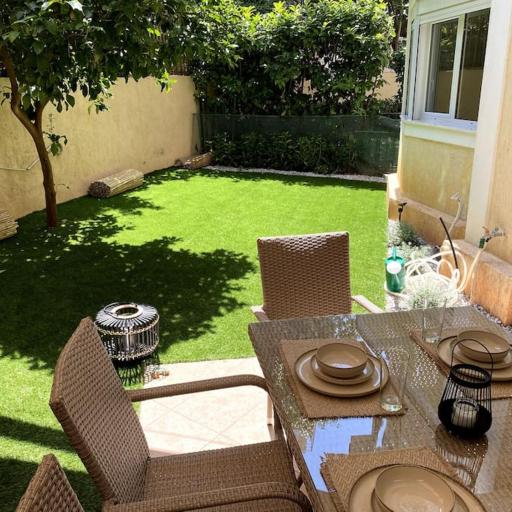 Lovely Apartment with Garden and indoor Fireplace!, undefined