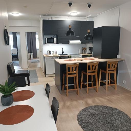 2BR Apartment, free parking - Peikontie, undefined